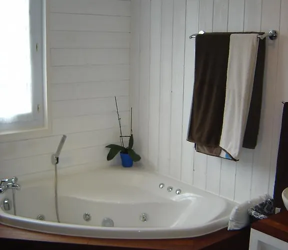 Gite De Eric Et Rose Holiday home *